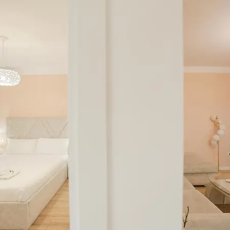 Appartamento Miku Apartment-spectacular 1bd At Komuna E Parisit